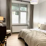 Cosy, Spacious, And דירה ברלין