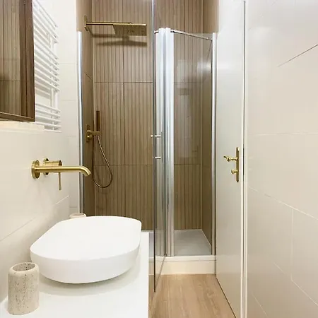 Apartman Cosy, Spacious, And Berlin