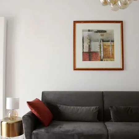 Cosy, Spacious, And * Berlin