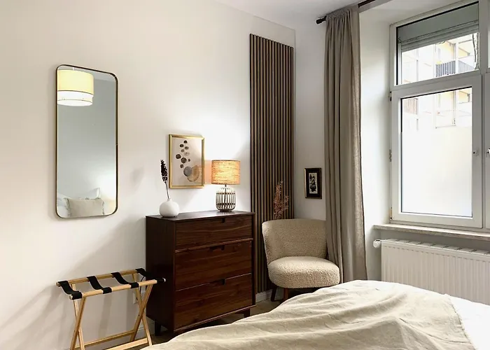 아파트 Cosy, Spacious, And