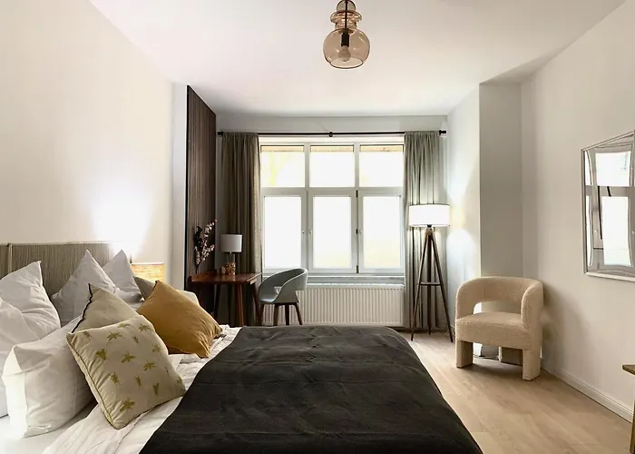 Apartment Cosy, Spacious, And *