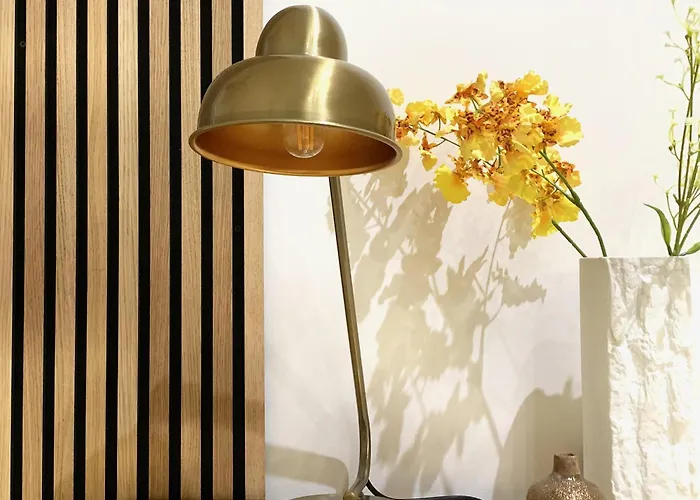 Cosy, Spacious, And Apartment Berlin