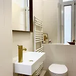 Cosy, Spacious, And 아파트 *