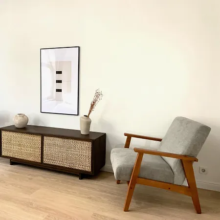 아파트 Cosy, Spacious, And