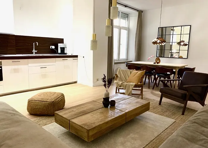 Cosy, Spacious, And Apartman Berlin